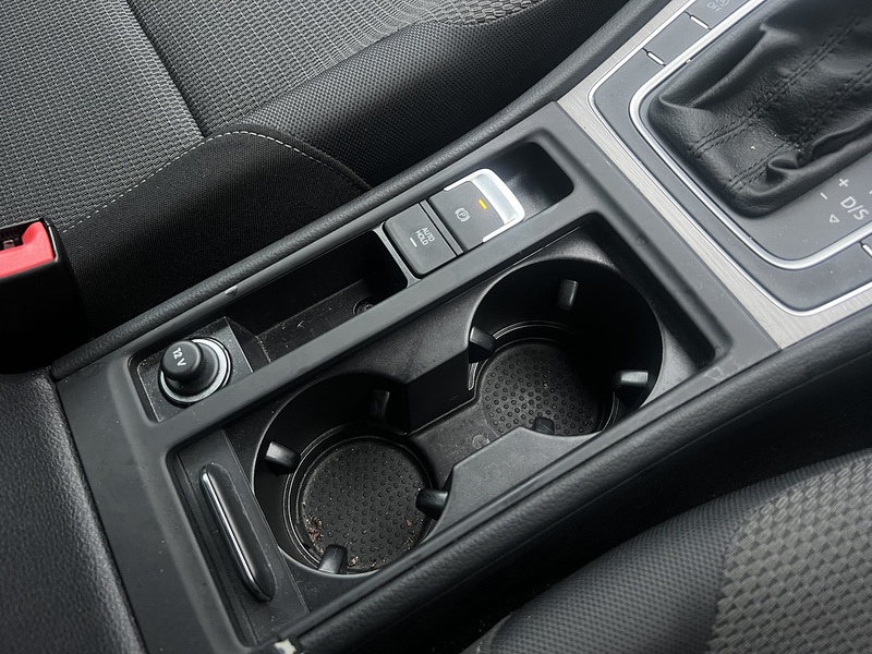 Volkswagen UP!  - U11494