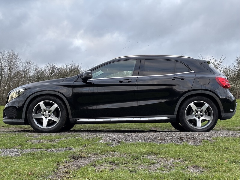 Mercedes-Benz Gla-Class Gla 250 4Matic Amg Line - U11495