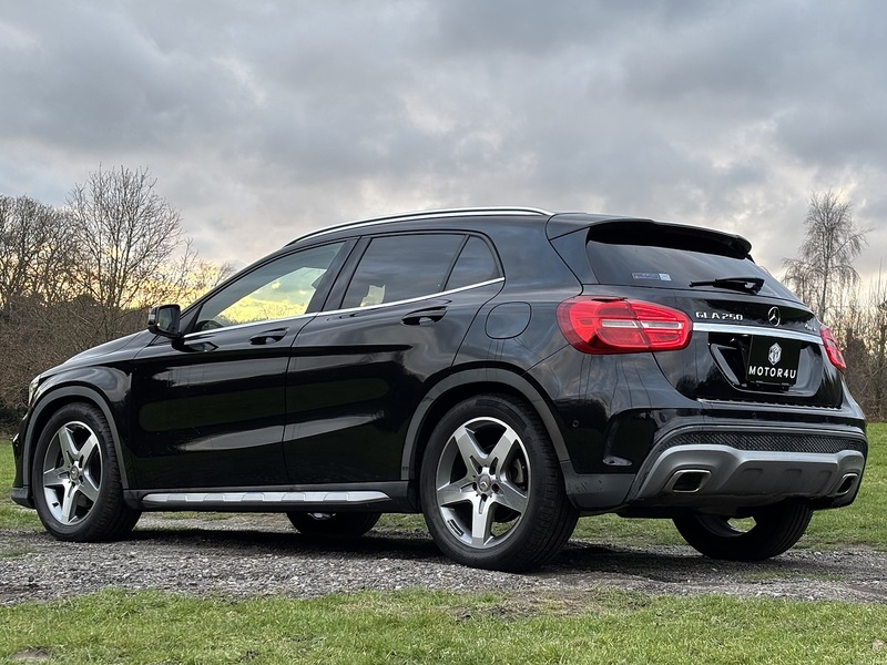Mercedes-Benz Gla-Class Gla 250 4Matic Amg Line - U11495