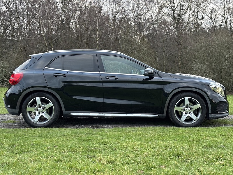 Mercedes-Benz Gla-Class Gla 250 4Matic Amg Line - U11495