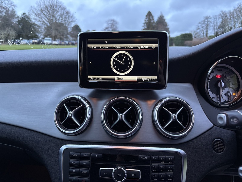 Mercedes-Benz Gla-Class Gla 250 4Matic Amg Line - U11495