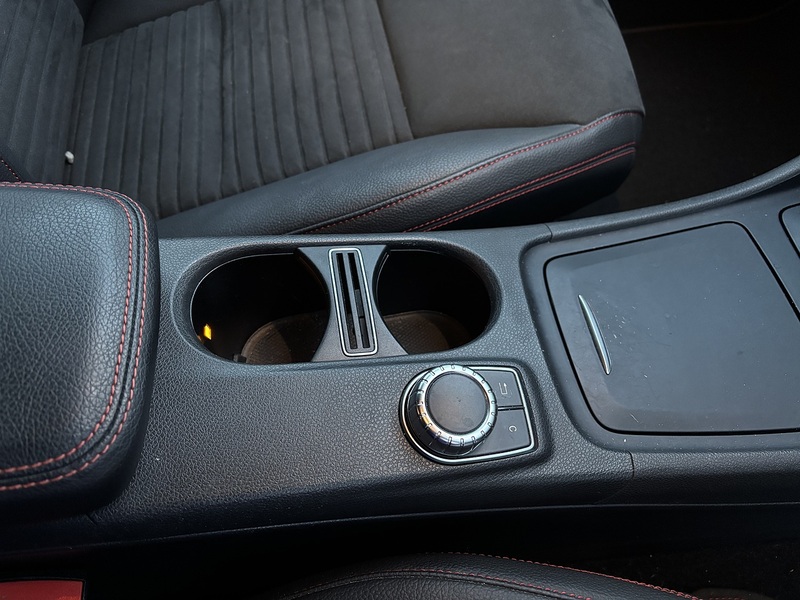 Mercedes-Benz Gla-Class Gla 250 4Matic Amg Line - U11495