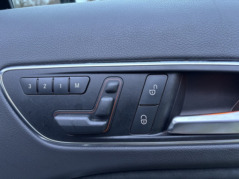 Mercedes-Benz Gla-Class Gla 250 4Matic Amg Line - U11495