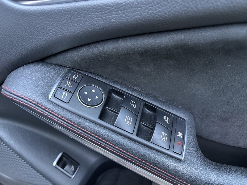 Mercedes-Benz Gla-Class Gla 250 4Matic Amg Line - U11495