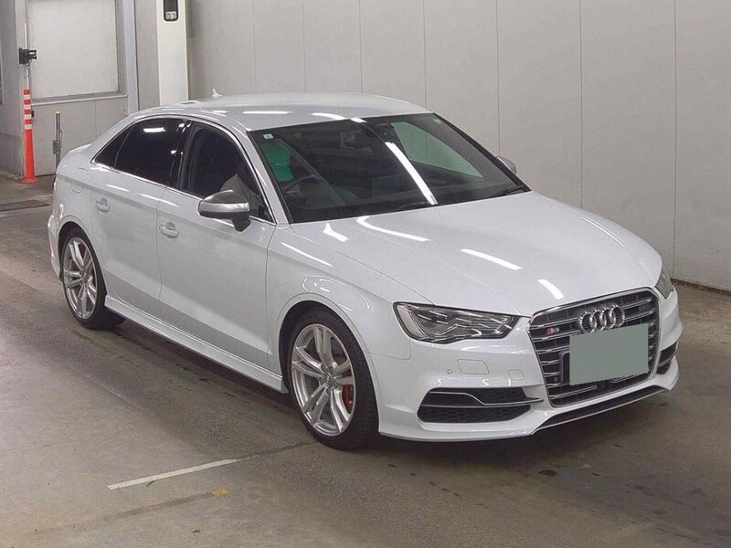 Audi S3 Sedan - U11498