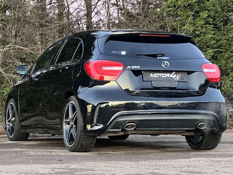 Mercedes-Benz A-Class A180 Amg Night Edition - U11499