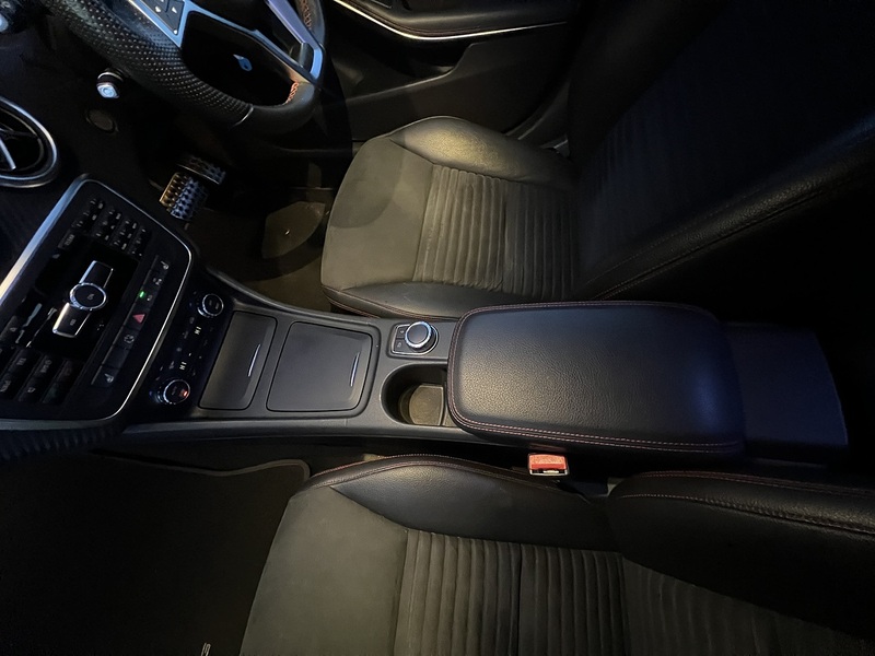 Mercedes-Benz A-Class A180 Amg Night Edition - U11499