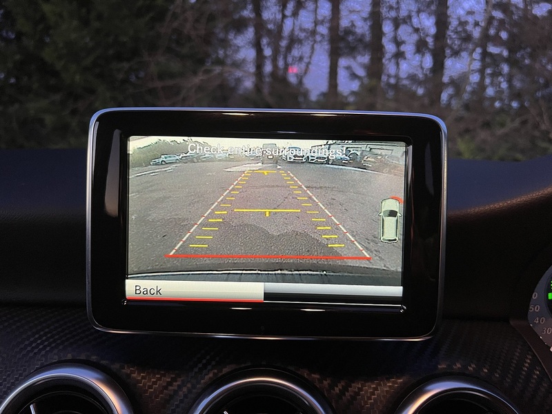 Mercedes-Benz A-Class A180 Amg Night Edition - U11499