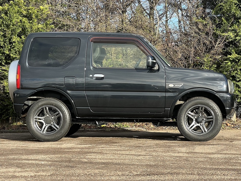 Suzuki Jimny Landventure 4WD - U11500