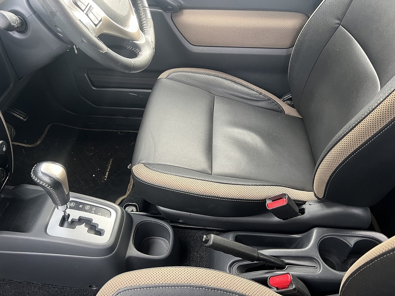 Suzuki Jimny Landventure 4WD - U11500