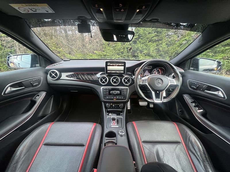 Mercedes-Benz Gla-Class Gla45 Amg 4Matic - U11502