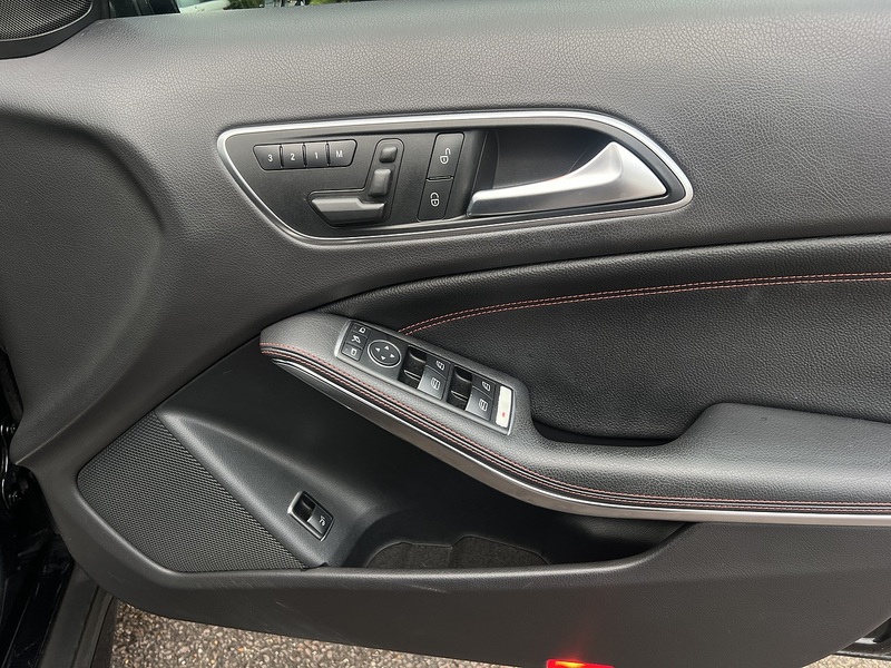Mercedes-Benz Gla-Class Gla45 Amg 4Matic - U11502