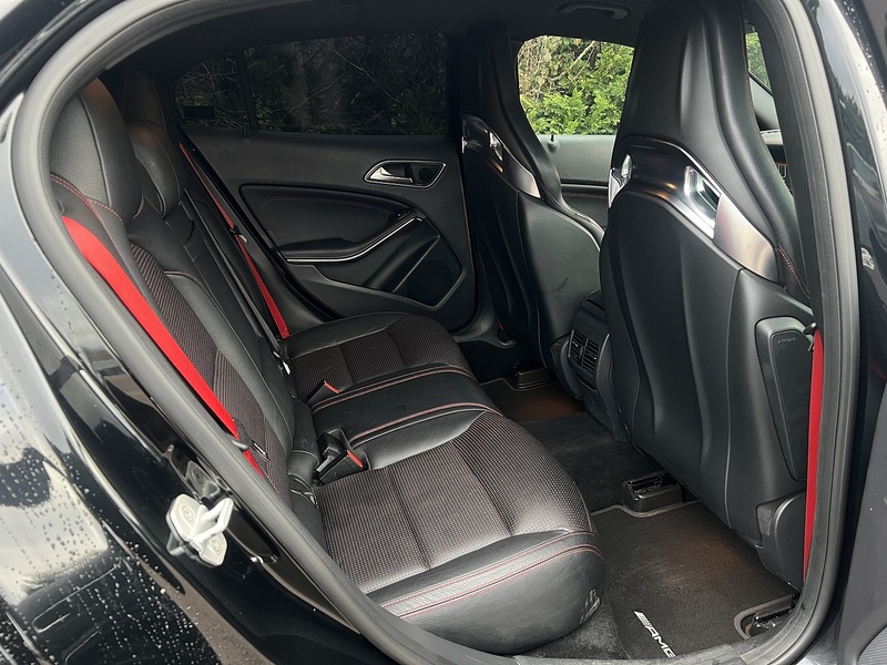 Mercedes-Benz Gla-Class Gla45 Amg 4Matic - U11502