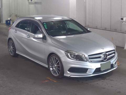 Mercedes-Benz A-Class A250 Amg Sport 4Matic Hatchback 2.0 Automatic Petrol