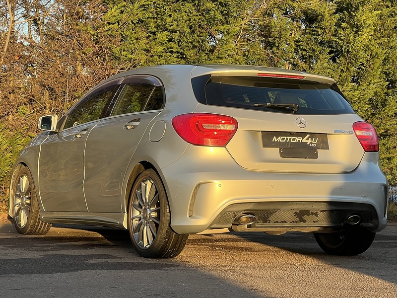 Mercedes-Benz A-Class A180 Blueefficiency Amg Sport - U11503