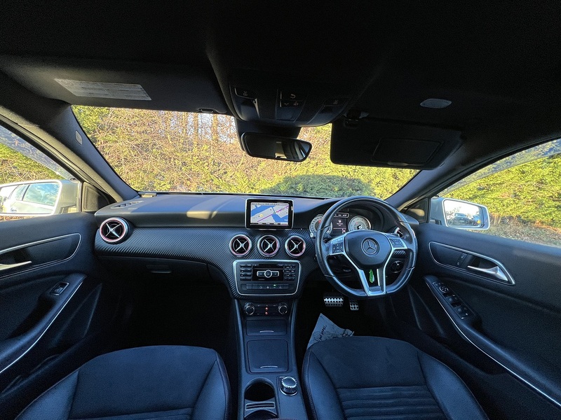 Mercedes-Benz A-Class A180 Blueefficiency Amg Sport - U11503