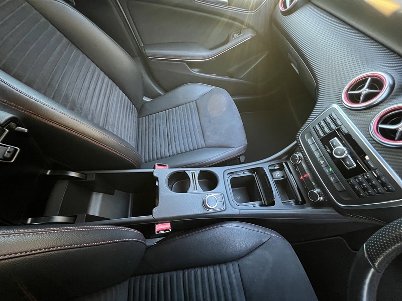 Mercedes-Benz A-Class A180 Blueefficiency Amg Sport - U11503