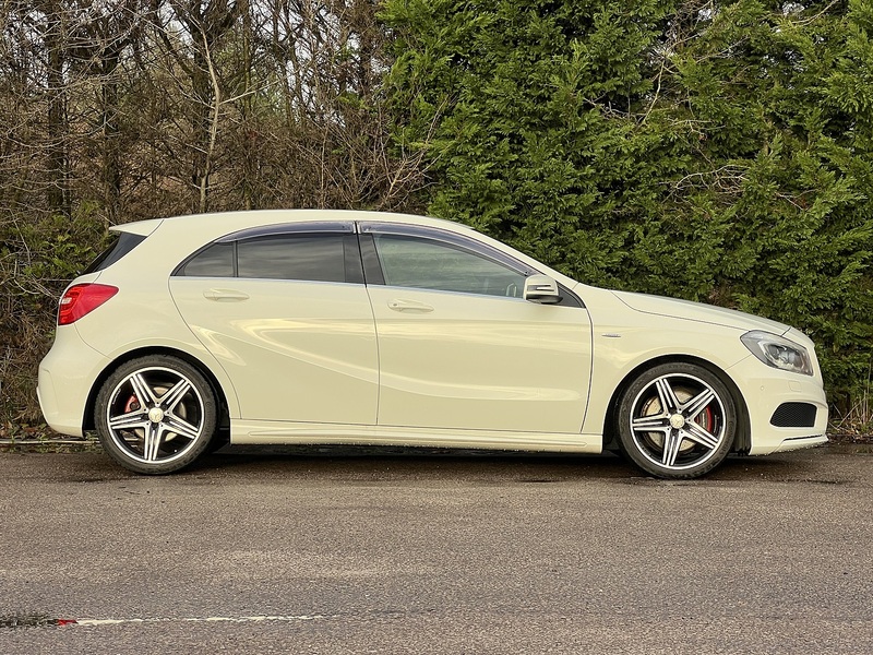 Mercedes-Benz A-Class A250 Amg Sport 4Matic - U11504