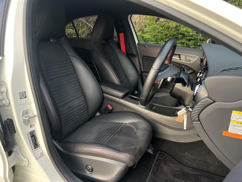 Mercedes-Benz A-Class A250 Amg Sport 4Matic - U11504