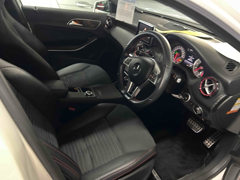 Mercedes-Benz A-Class A250 Amg Sport 4Matic - U11504