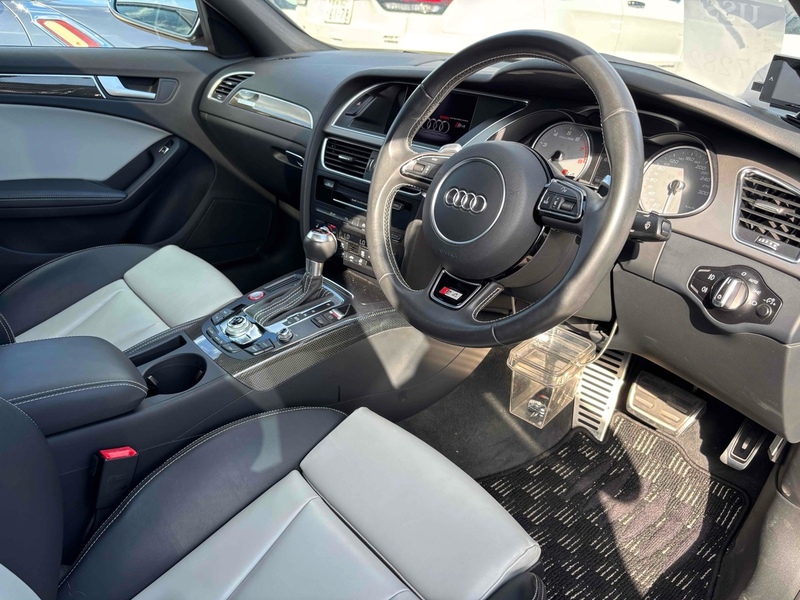 Audi S4 S4 4WD - U11507