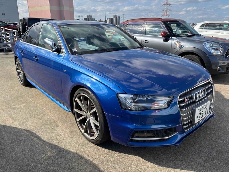 Audi S4 S4 4WD - U11507