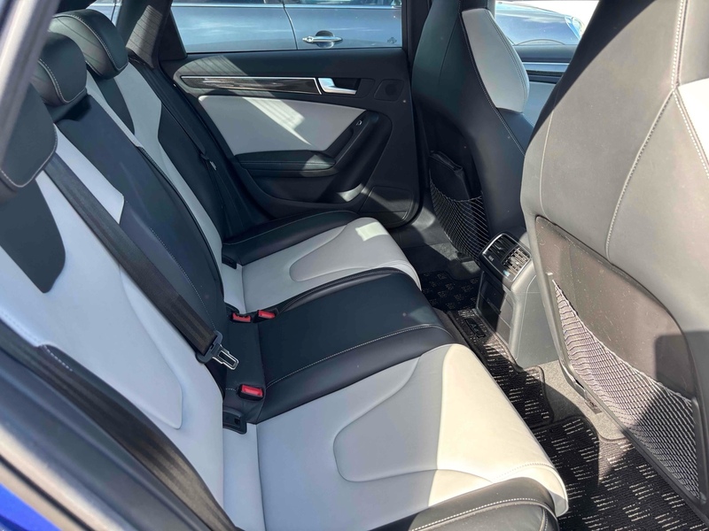 Audi S4 S4 4WD - U11507