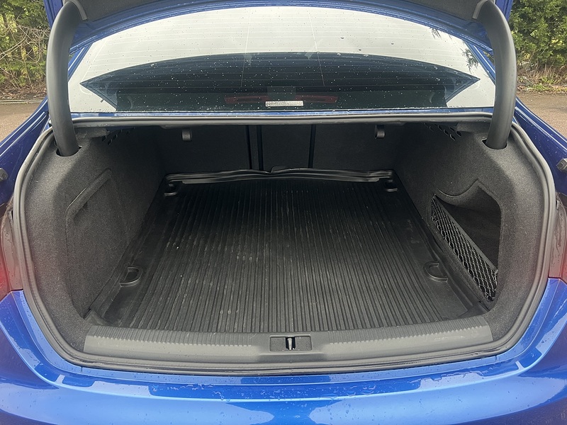 Audi S4 S4 4WD - U11507