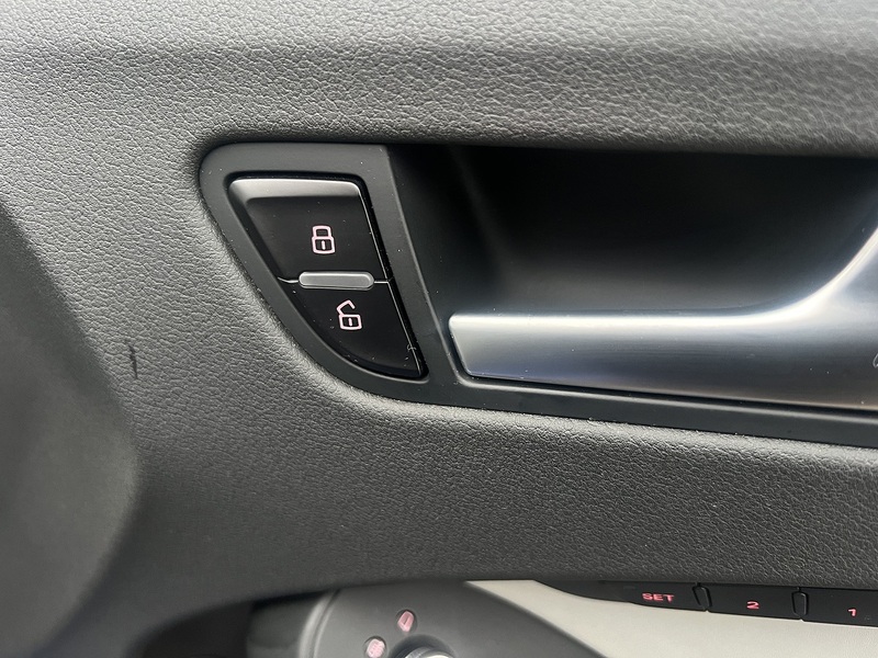 Audi S4 S4 4WD - U11507