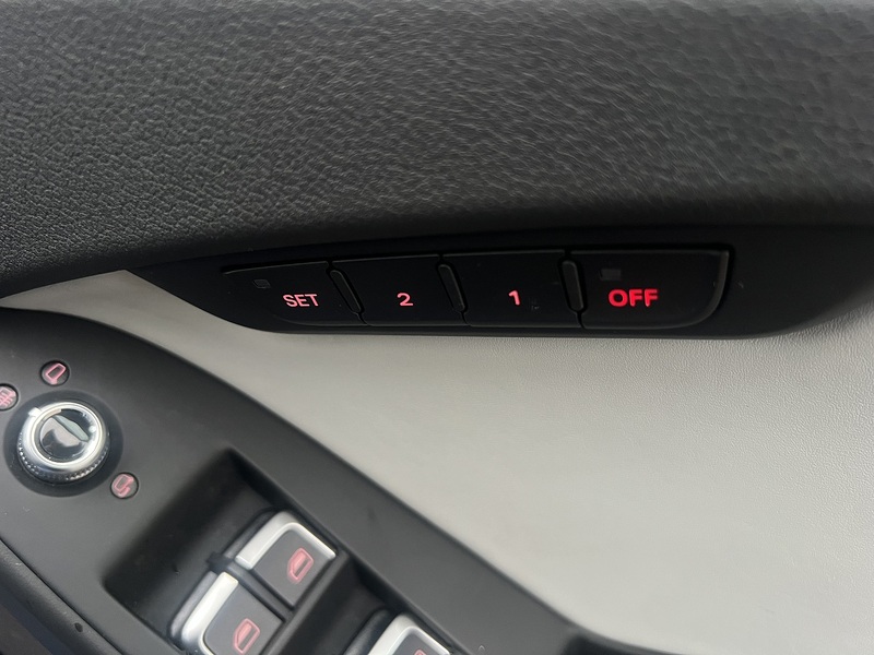 Audi S4 S4 4WD - U11507