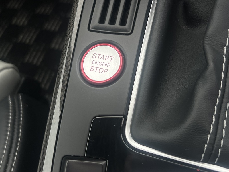 Audi S4 S4 4WD - U11507