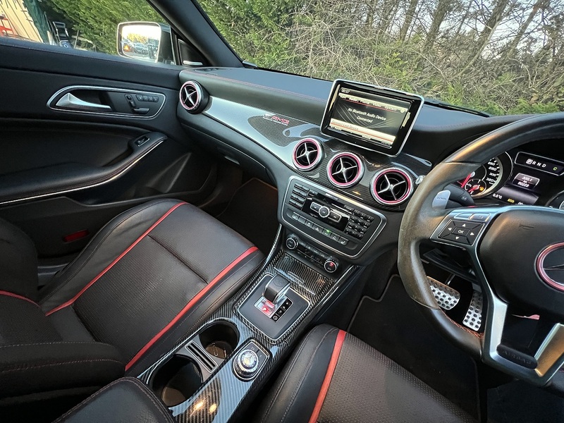 Mercedes-Benz Cla Cla45 Amg 4Matic - U11508