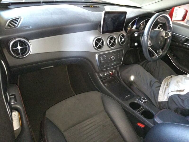 Mercedes-Benz Cla Cla 180 Amg Line - U11510