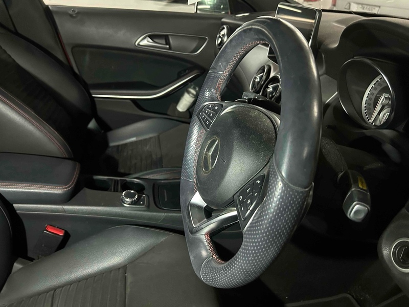 Mercedes-Benz Cla Cla 180 Amg Line - U11510