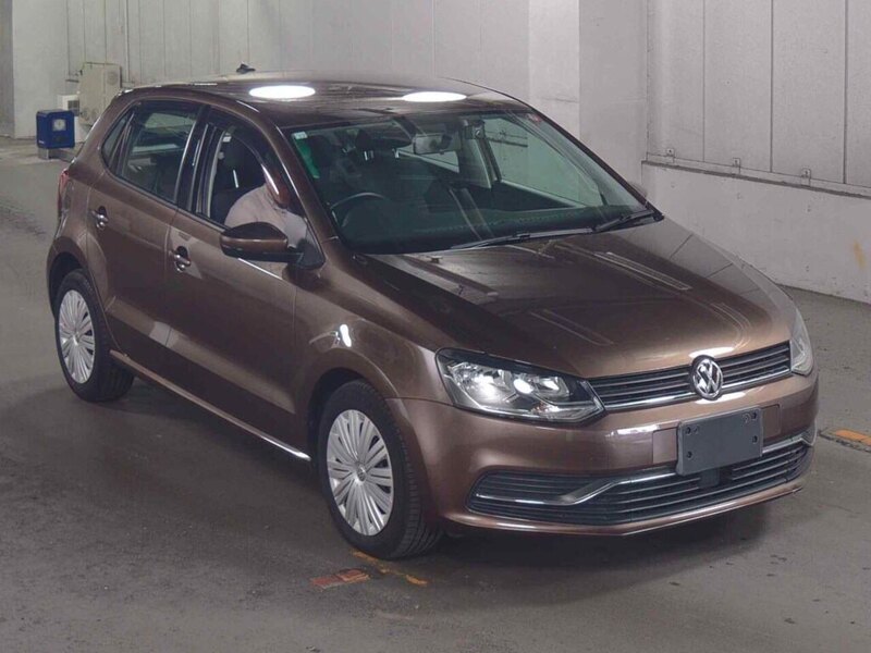 Volkswagen Polo 5D - U11511