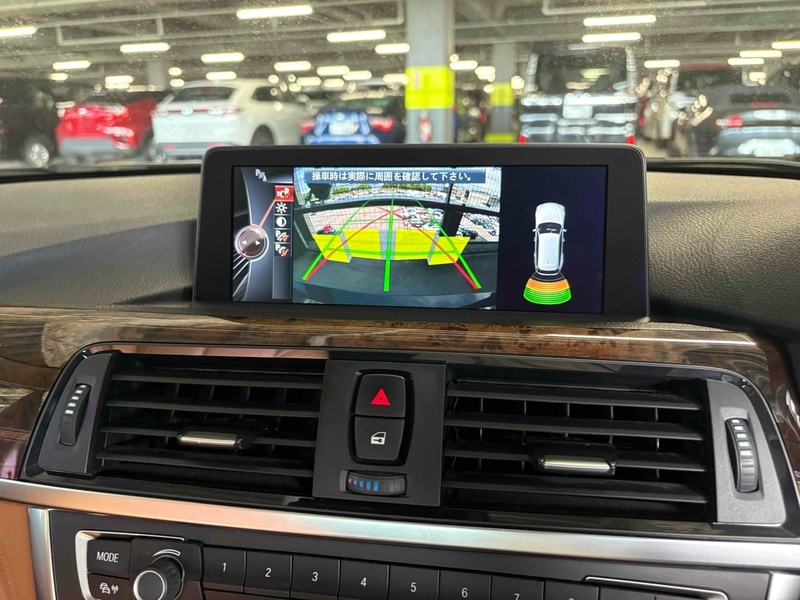 BMW 3 Series 320I Luxury Touring - U11512