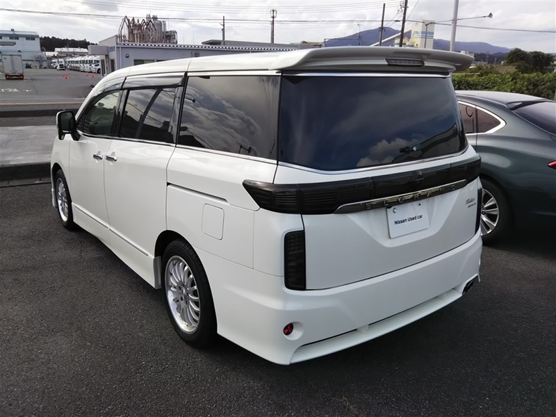 Nissan Elgrand Rider - U11513