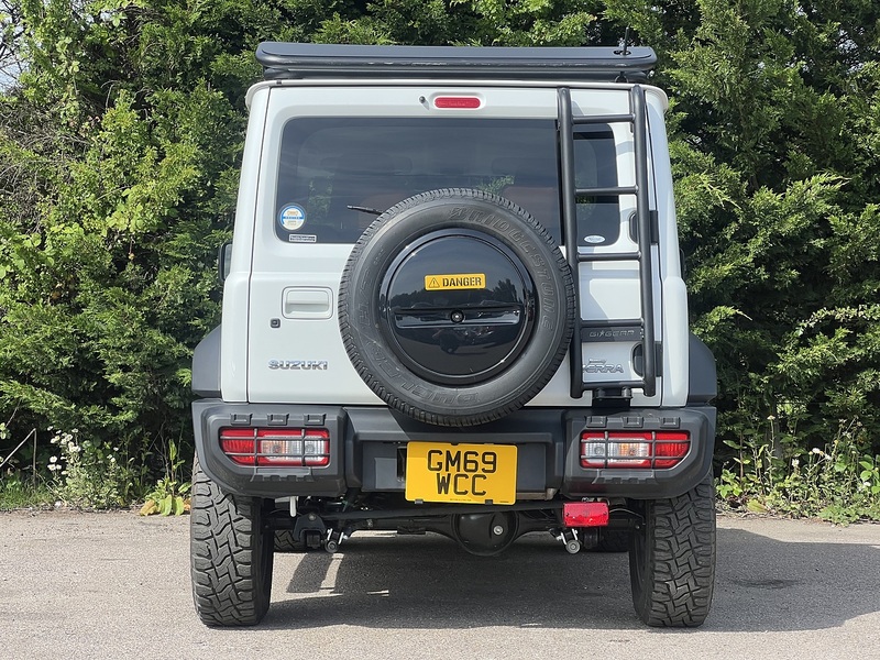 Suzuki Jimny SZ5 Sierra 4WD JC - U11515