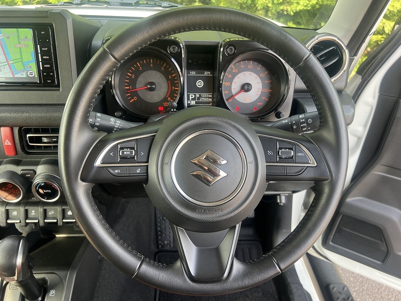 Suzuki Jimny SZ5 Sierra 4WD JC - U11515