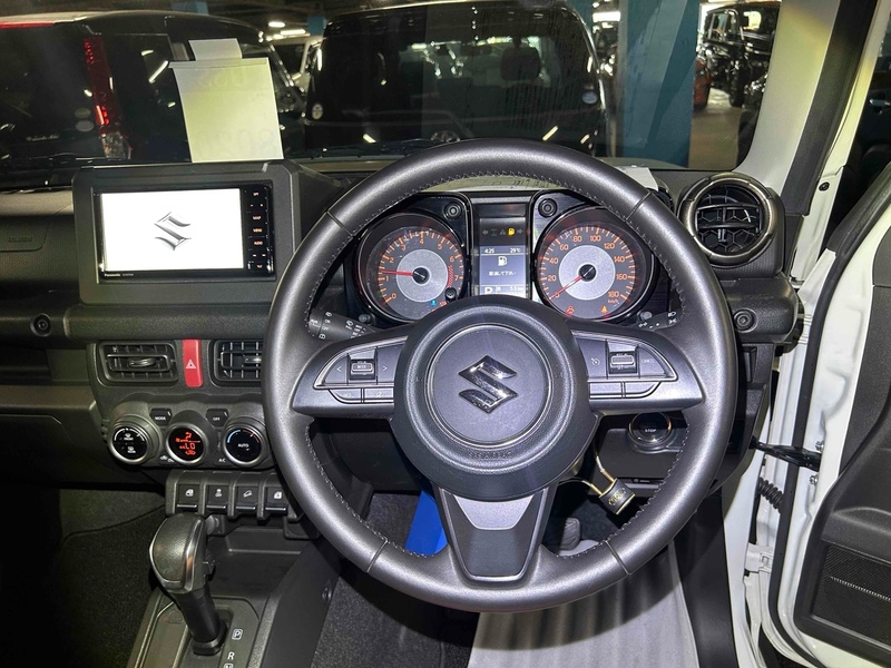 Suzuki Jimny SZ5 Sierra 4WD JC - U11515