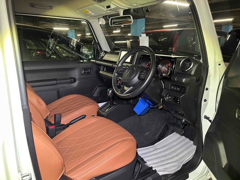 Suzuki Jimny SZ5 Sierra 4WD JC - U11515