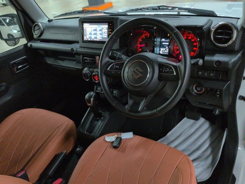 Suzuki Jimny Sierra 4WD JC - U11516