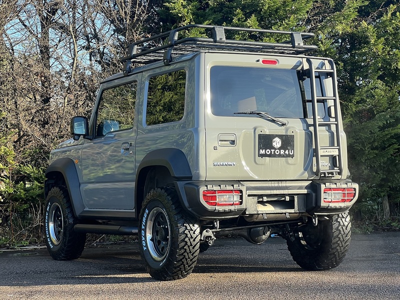 Suzuki Jimny Sierra 4WD JC - U11516