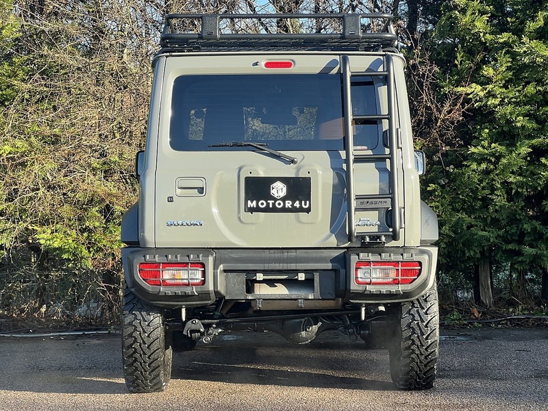 Suzuki Jimny Sierra 4WD JC - U11516