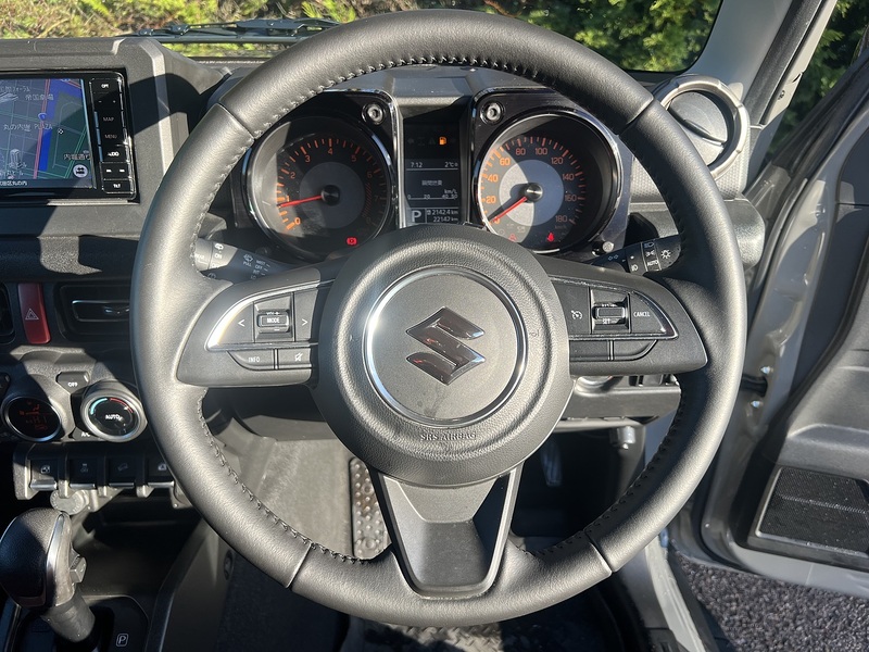 Suzuki Jimny Sierra 4WD JC - U11516