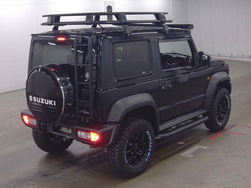 Suzuki Jimny Sierra 4WD JC - U11517