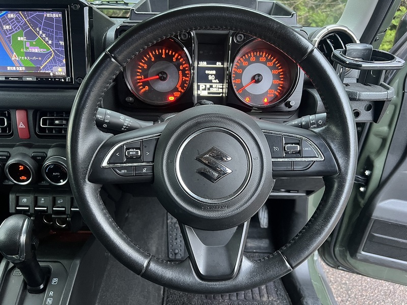 Suzuki Jimny Sierra 4WD JC - U11522