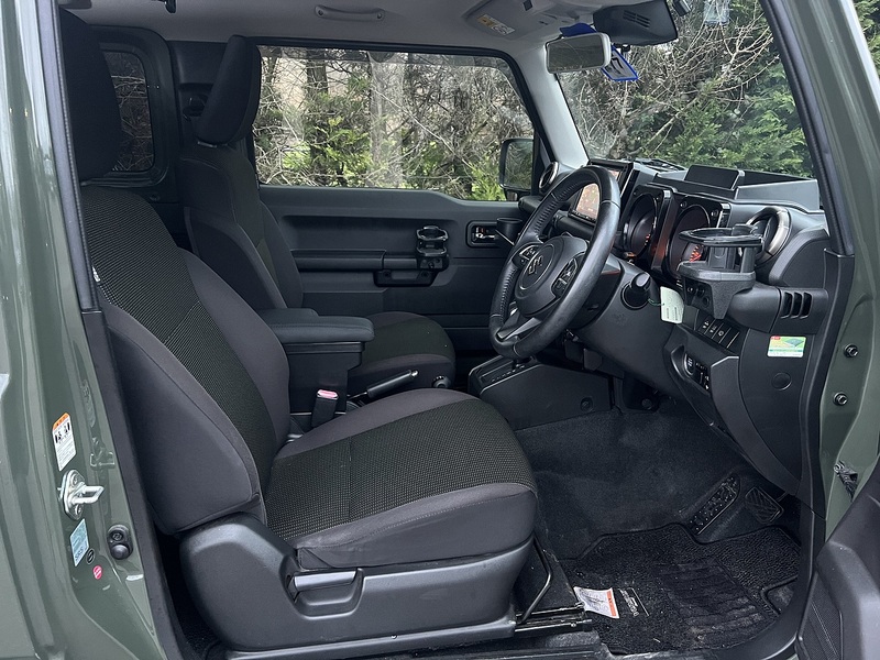 Suzuki Jimny Sierra 4WD JC - U11522