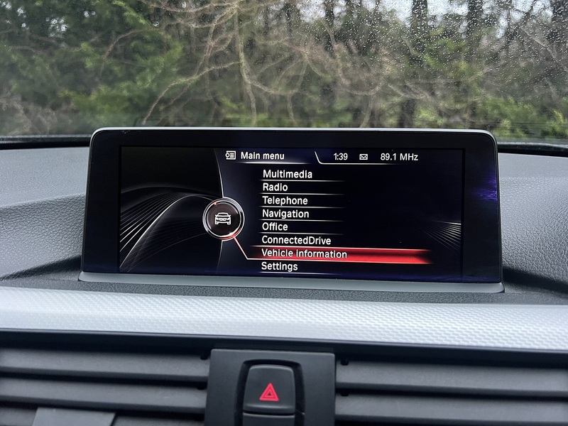 BMW 3 SERIES 320D M Sport Touring - U11523
