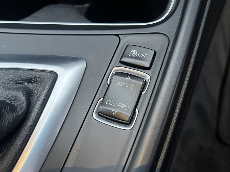 BMW 3 SERIES 320D M Sport Touring - U11523